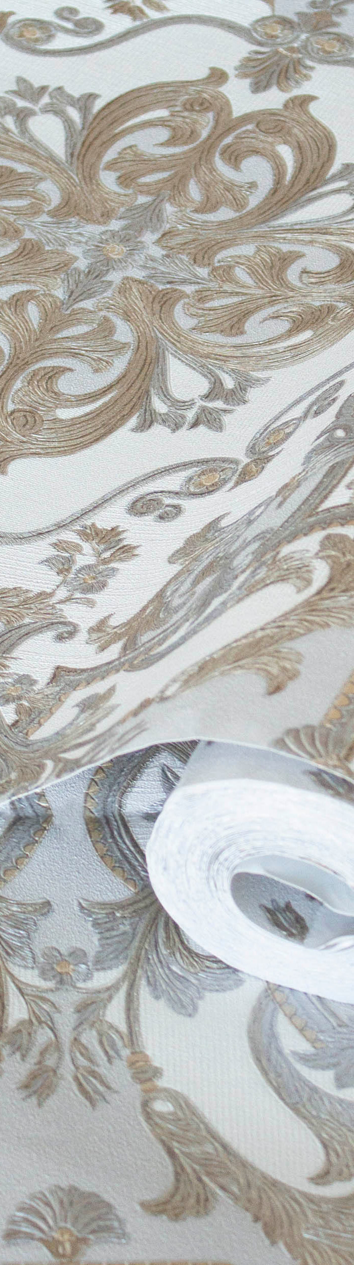 AdaWall - ROCOCO
