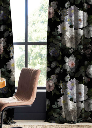Decorative curtain with print