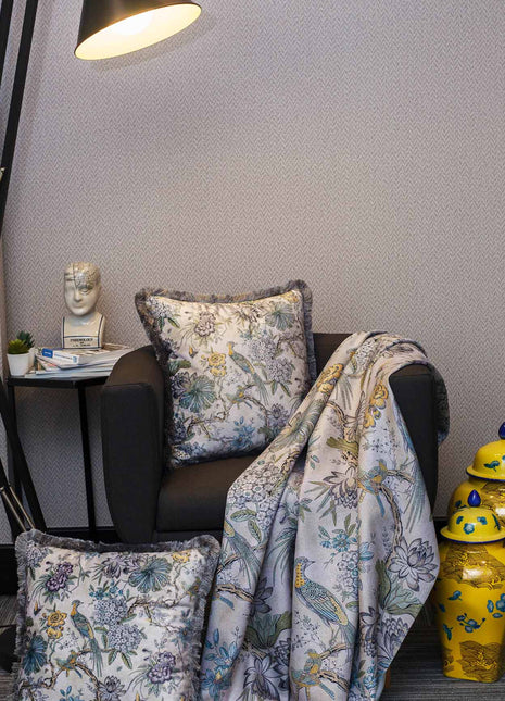 Poduszka dekoracyjna motyw kwiatowy