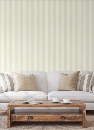 Klasyczna, jasna tapeta w pasy Alfa 3704-1 | 16,5 m2 w rolce |