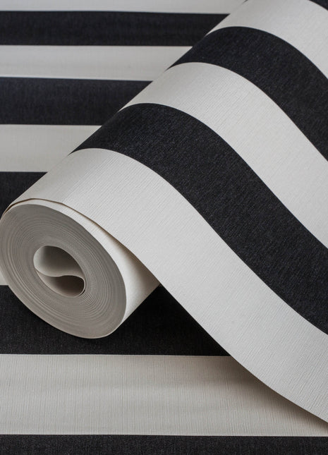 Biało-czarna, klasyczna tapeta w pasy Alfa 3704-8