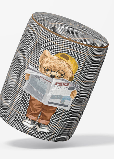 Okrągła pufa dekoracyjna w pepitkę z misiem