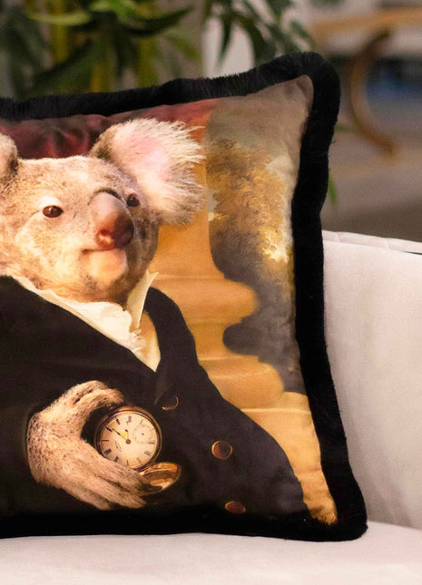Poduszka dekoracyjna, koala w płaszczu