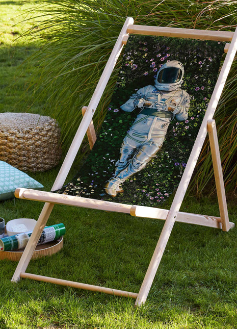 Leżak, motyw łąki, astronauta