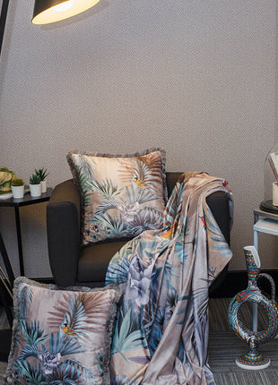 Poduszka dekoracyjna motyw liści tropikalnych