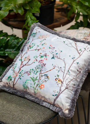 Poduszka dekoracyjna motyw kwitnącego drzewa